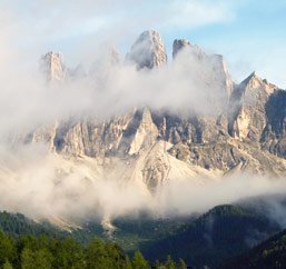 Residence Töglhof - Apartments and rooms in Villnöss - South Tyrol
